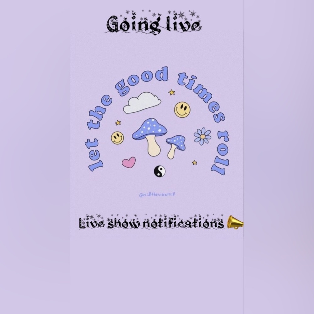 Live listings 🦋 like this listing to know when I’m going live 🦄